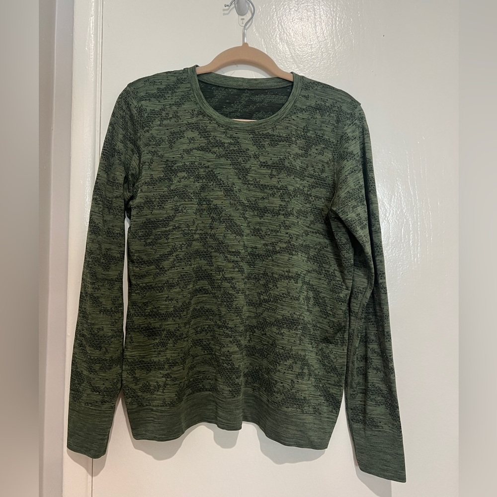 Lululemon Breeze By Long Sleeve - Green - 8